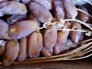 Dattes fraîches d'Algérié branches