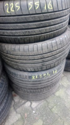 Lot de pneus