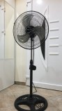 Ventilateurs sur pieds