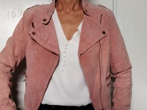 Lot 150 vestes cuir femme marque goosecraft