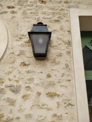 Lanternes à bras et lanternes murales