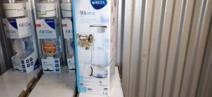 Lot gourdes et carafes eau brita