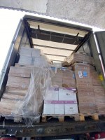 Gros lot 26 palettes fournitures scolaires de marque Clairefontaine et Pichon