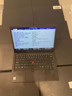 Lenovo ThinkPad X1 Carbon Gen 7 14" Core i5-8265U 1,6 GHz - SSD 256 Go - RAM 8 Go - QWERTY
