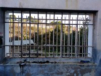 Grilles de défense barreaudées