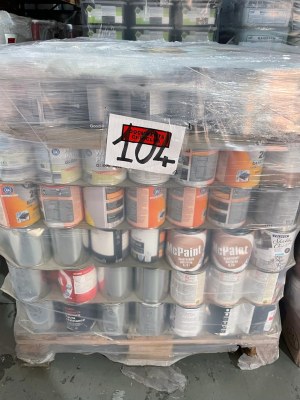 Lot de pot de peinture