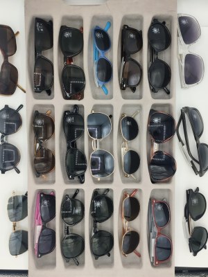 Stock lunette de soleil Neuve Xelis