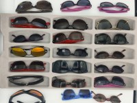 Stock lunette de soleil Neuve sans marque