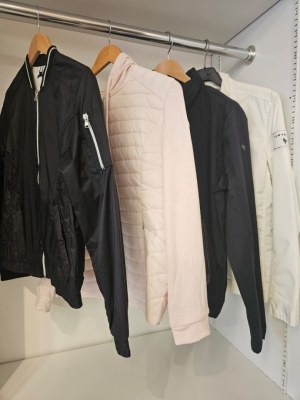 DESTOCKAGE MASSIF SUN VALLEY FEMME – PRIX CHOC 1200€ - LOT DE 100 PIECES -