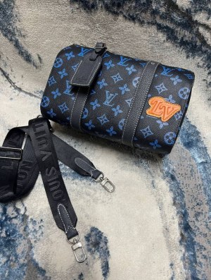 Sacoche Louis Vuitton