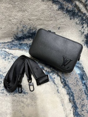 Sacoche Louis Vuitton
