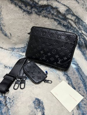 Sacoche Louis Vuitton