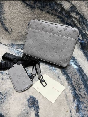 Sacoche Louis Vuitton