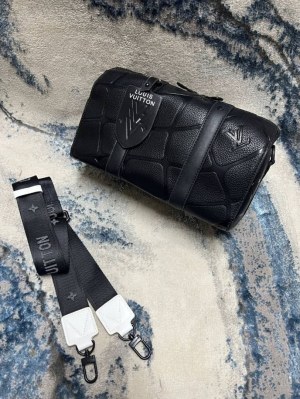 Sacoche Louis Vuitton