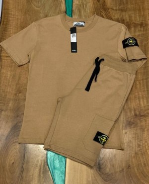 Ensemble Stone Island Tee-shirt + short