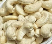 Cajou décortiquer ananas