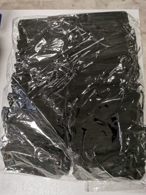 Coffret ésotérique avec bougies, pendentif en croix, cônes d'encens