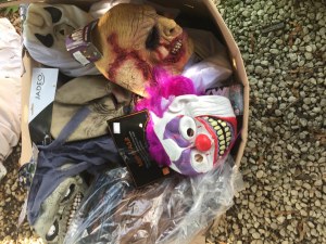 Lot de plus de 10000 articles fête ,Halloween