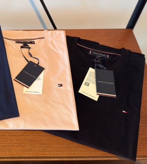 T-shirts Tommy Hilfiger Homme – 100 % Coton – Déstockage – Tailles S à XXL