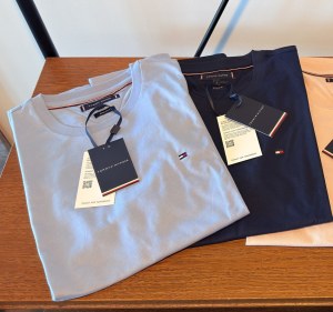T-shirts Tommy Hilfiger Homme – 100 % Coton – Déstockage – Tailles S à XXL