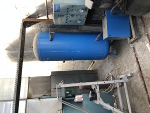 Cabine de peinture pour poids lourds