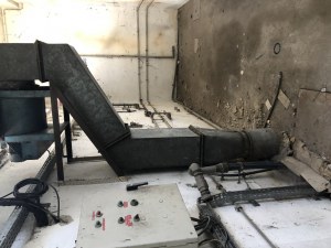 Cabine de peinture pour poids lourds