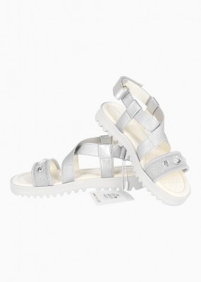 Déstockage de Chaussures pour enfants- TOP MARQUES