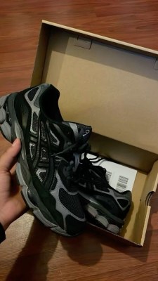 ASICS GEL NYC MOISN CHER DU MARCHÉ