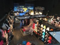 AGENCEMENT MODULABLE D'UN MAGASIN DE 200 M2