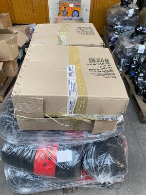 LOT N°11 : CIBLERIE, ARCHERY, SAC DE BOXE