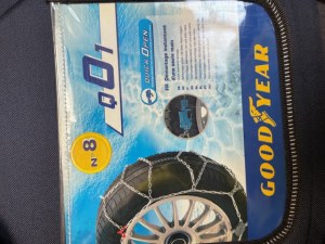 CHAUSSETTE ET JEUX CHAINES NEIGES