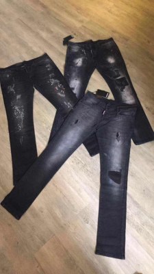 Jeans et short dsquared2 a partir de 10 pieces