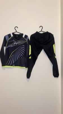 À saisir lot survêtement enfant