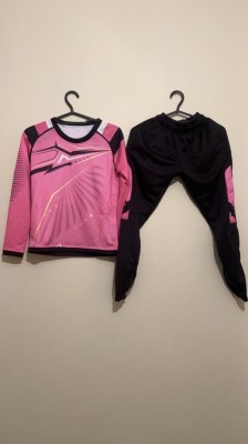 À saisir lot survêtement enfant