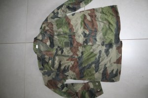 LOT 20 VESTES F2 TREILLIS MILITAIRE CAMOUFLAGE VINTAGE