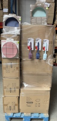 Moule de cuisson avec sous-plat métallique. Spatule, brosse • Matériel: silicone