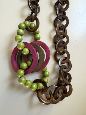 Lot de 133 bijoux fantaisie neufs