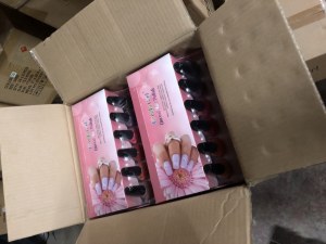 Boîtes cadeaux 24 vernis