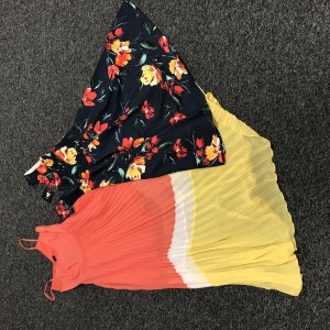 Vêtement / Chaussures - Destockage/ Gros, Neuf et retours clients