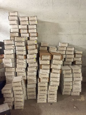 LOT iPOD NANO, CLASSIC, SUFFLE, TOUCH... 241pcs