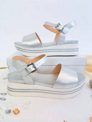 060130 Mix de chaussures d’été femme en provenance d’Italie
