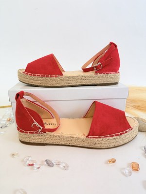 060130 Mix de chaussures d’été femme en provenance d’Italie