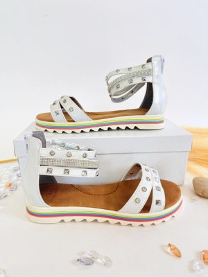 060130 Mix de chaussures d’été femme en provenance d’Italie