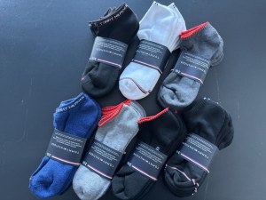Lot Chaussettes Tommy Hilfiger Homme – 400 pièces