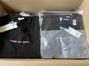 Lot Tommy Hilfiger T-shirt femme