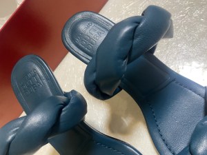 Destockage chaussures de marque pour femme