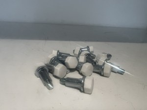 Verin Réglable PREMONTE +CT Blanc 6X30 Acier zingué