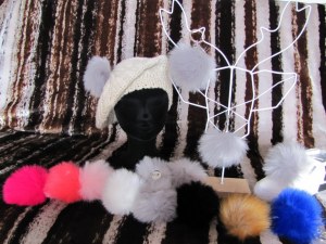 Lot dePorte clé Pompom fourrure synthétique