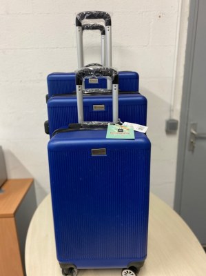 Lot de valise