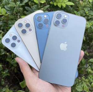 LOT IPHONE DESTOCKAGE